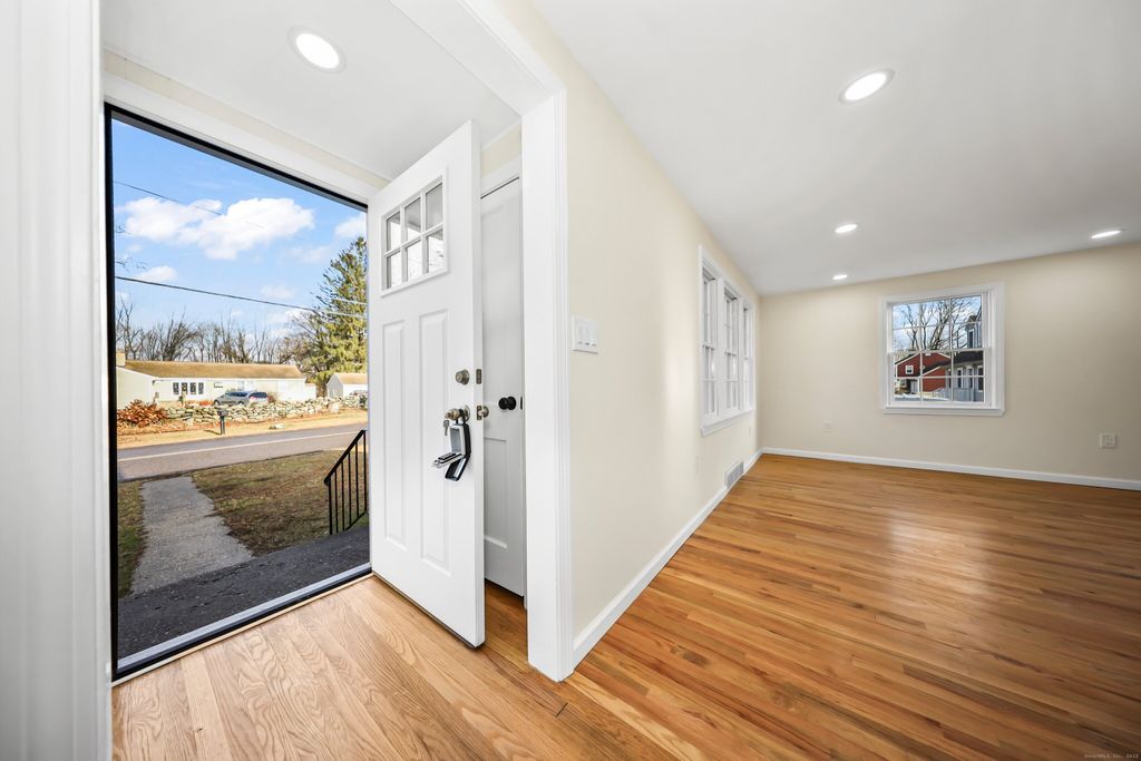 Photo of 122 High Street, Coventry, CT 06238 (MLS # 24141870)