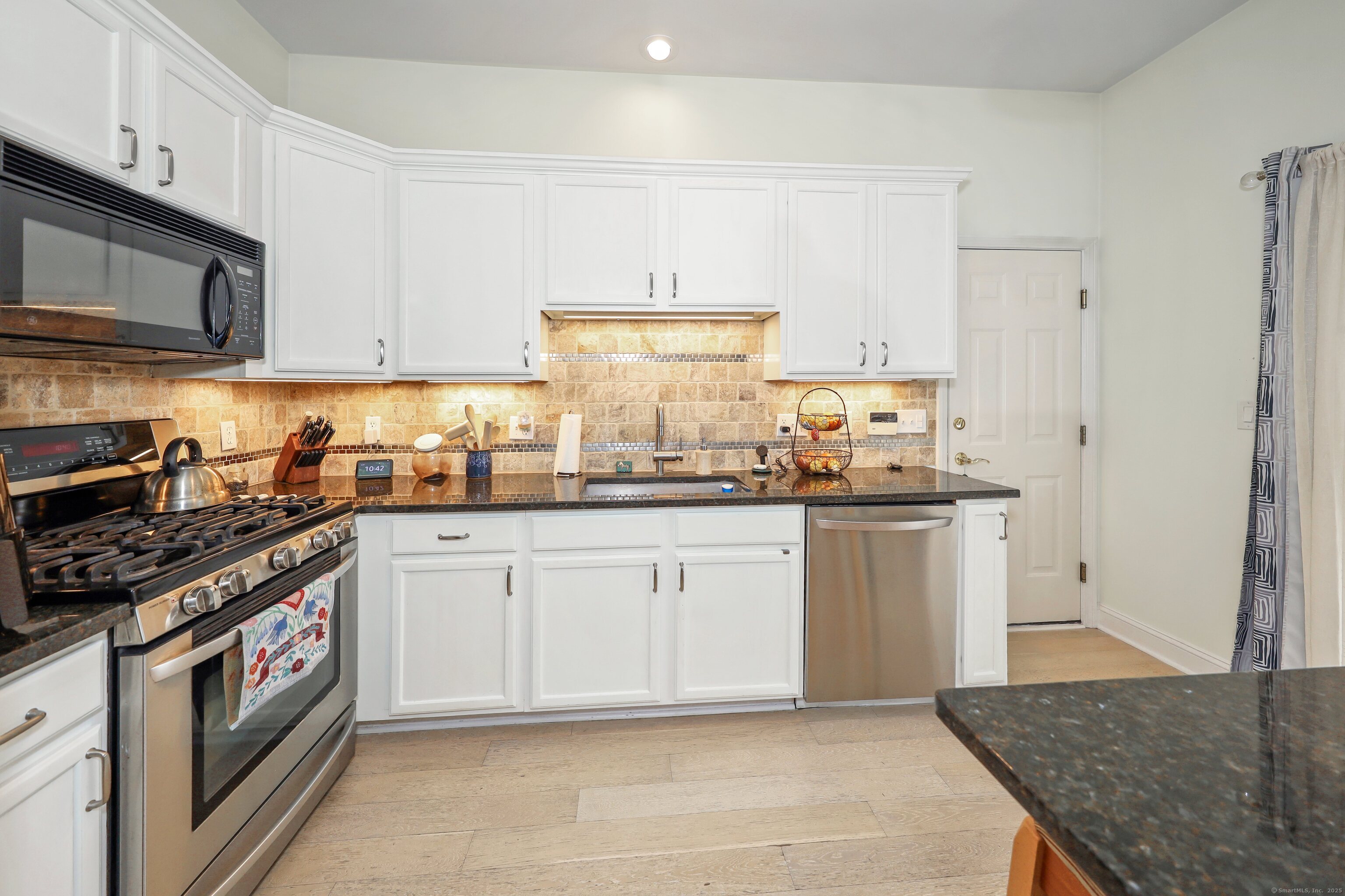 39 Ives Street #101, Hamden, Connecticut image 6