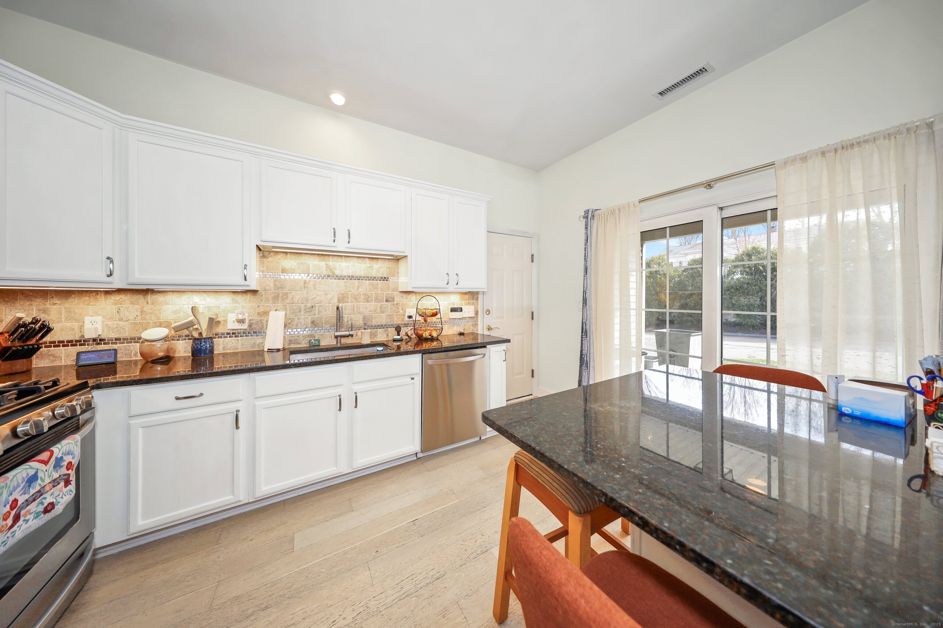 39 Ives Street #101, Hamden, Connecticut image 5