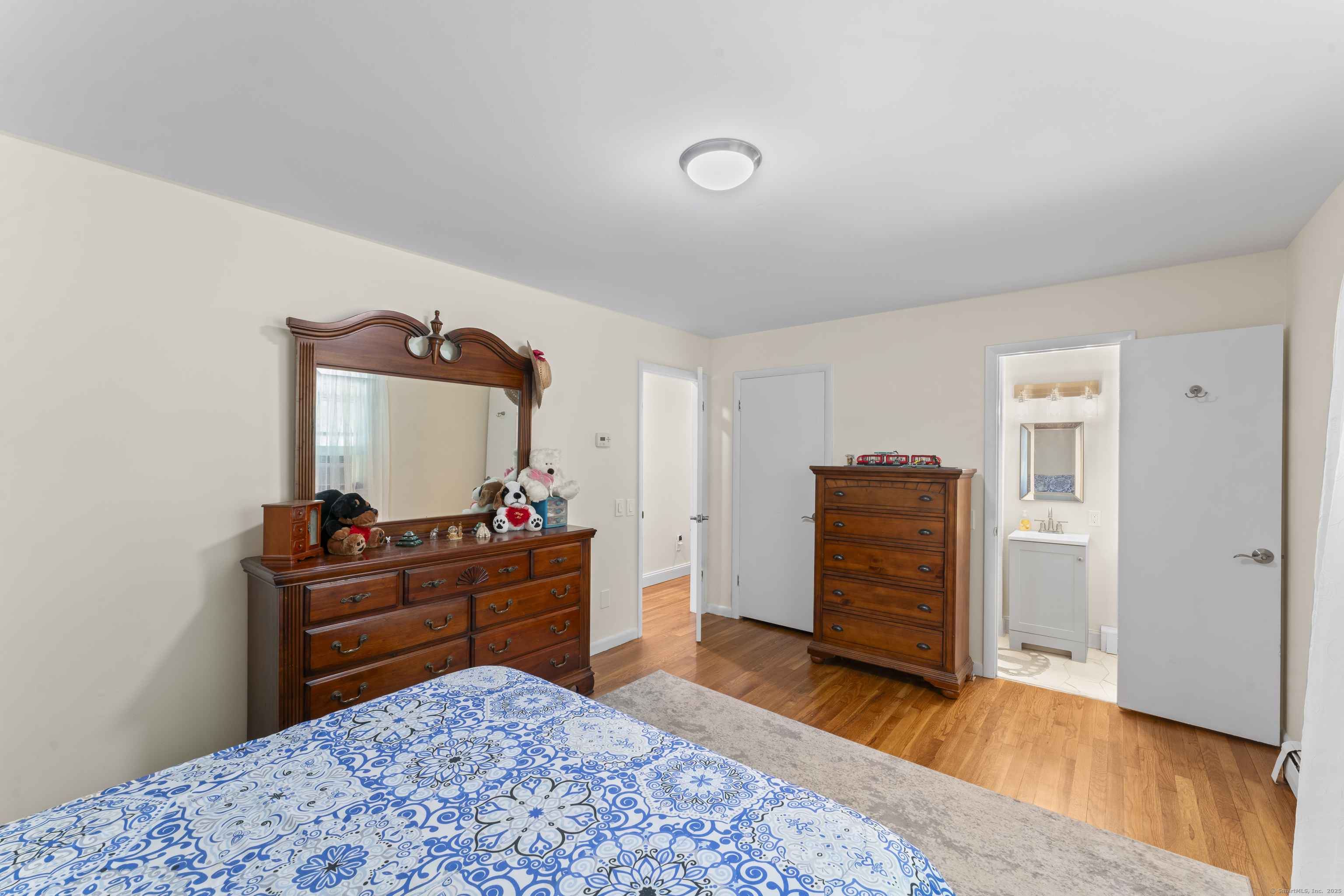 47 Riverside Road, Newtown, Connecticut image 8