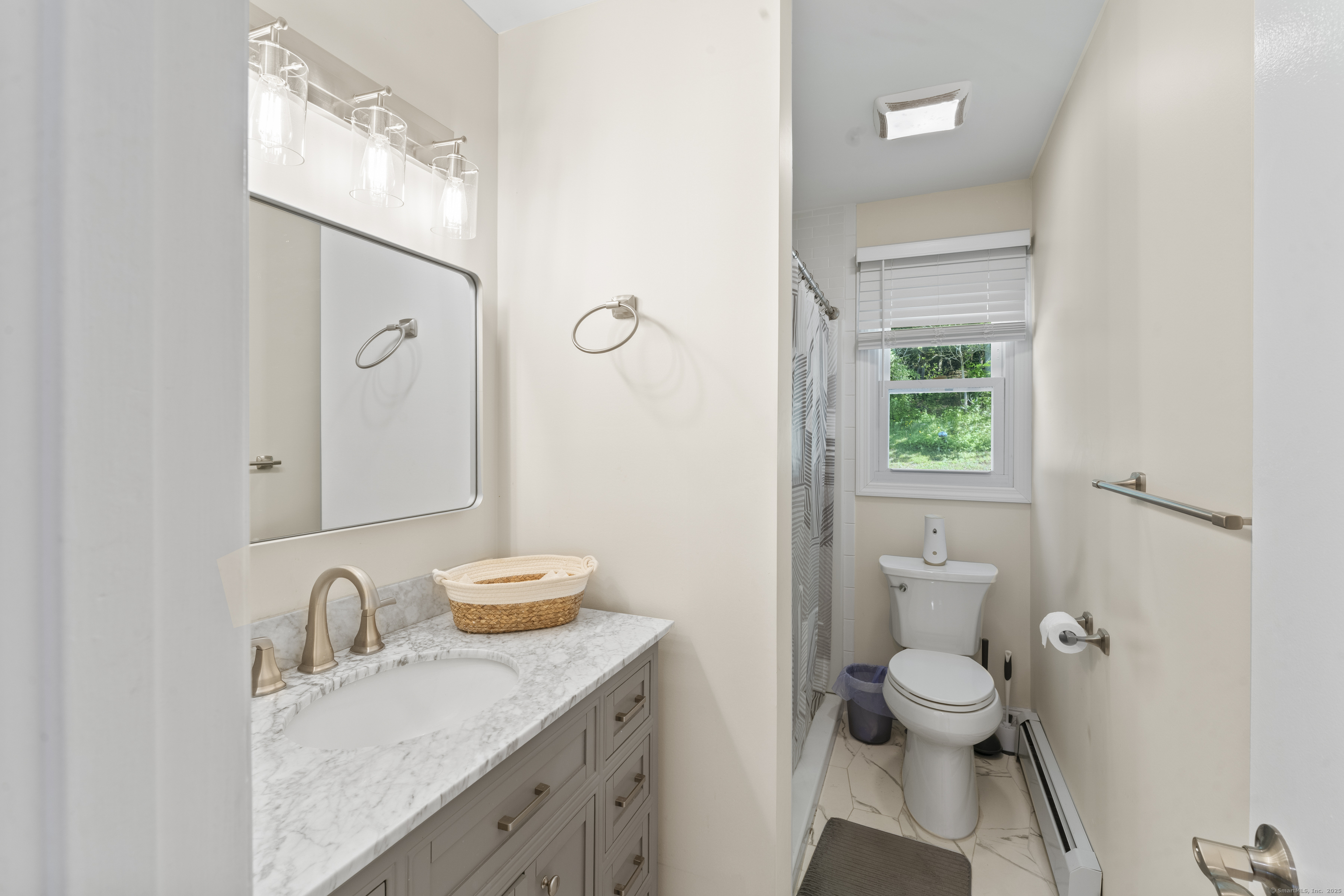 47 Riverside Road, Newtown, Connecticut image 13