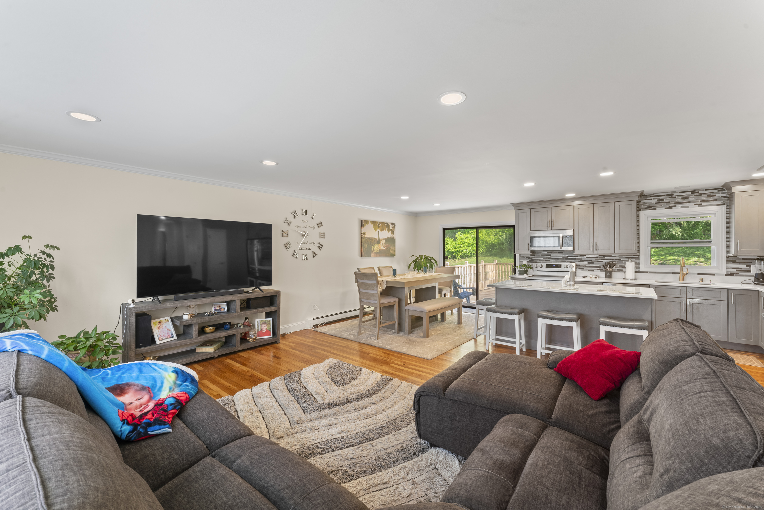 47 Riverside Road, Newtown, Connecticut image 6