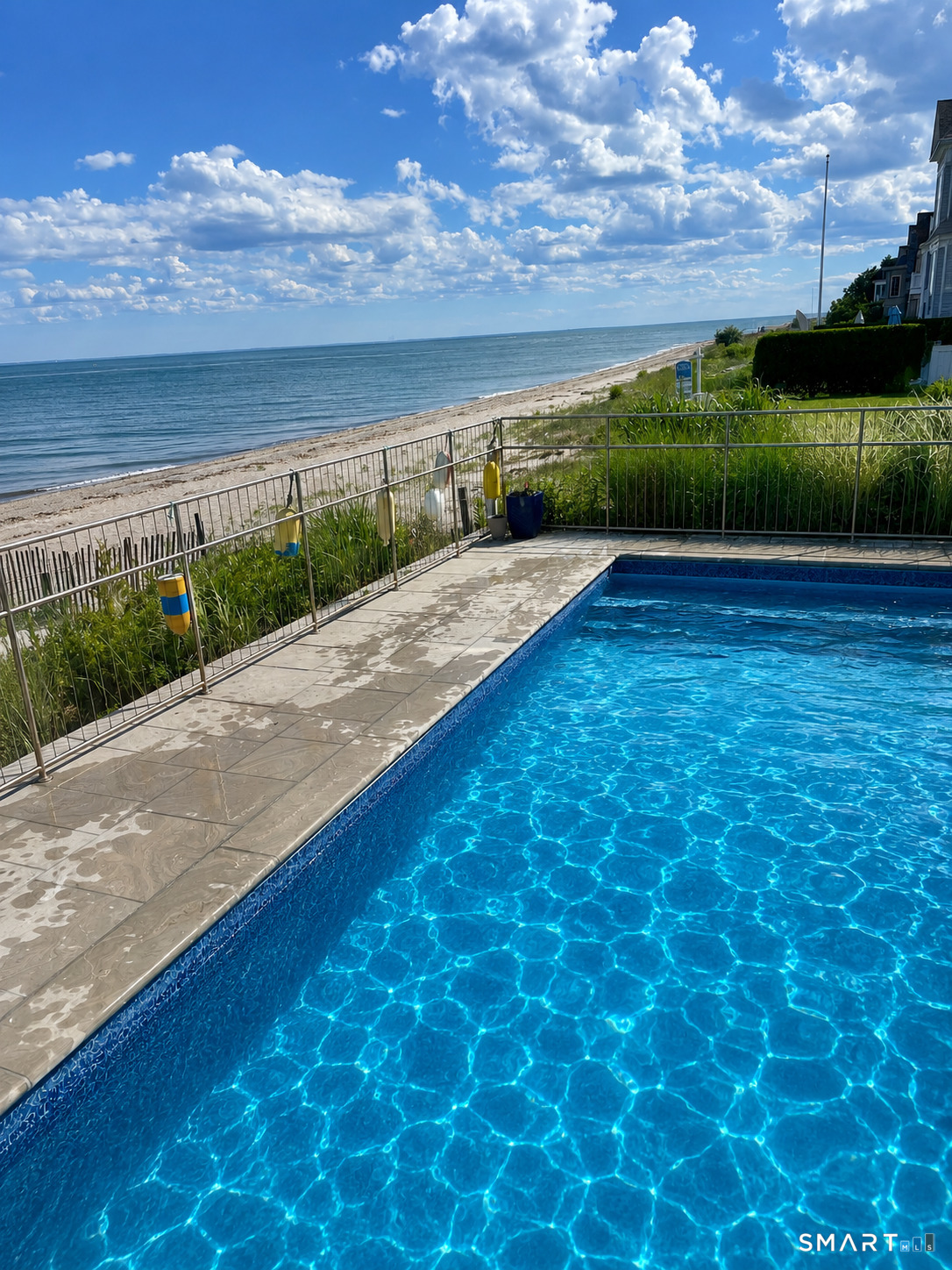 1657 Fairfield Beach Road 1657
