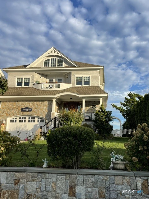 1657 Fairfield Beach Road 1657