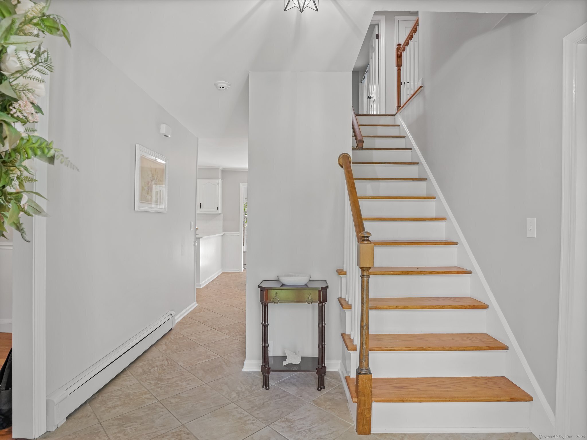 44 Buckingham Ridge Road, Wilton, Connecticut image 3