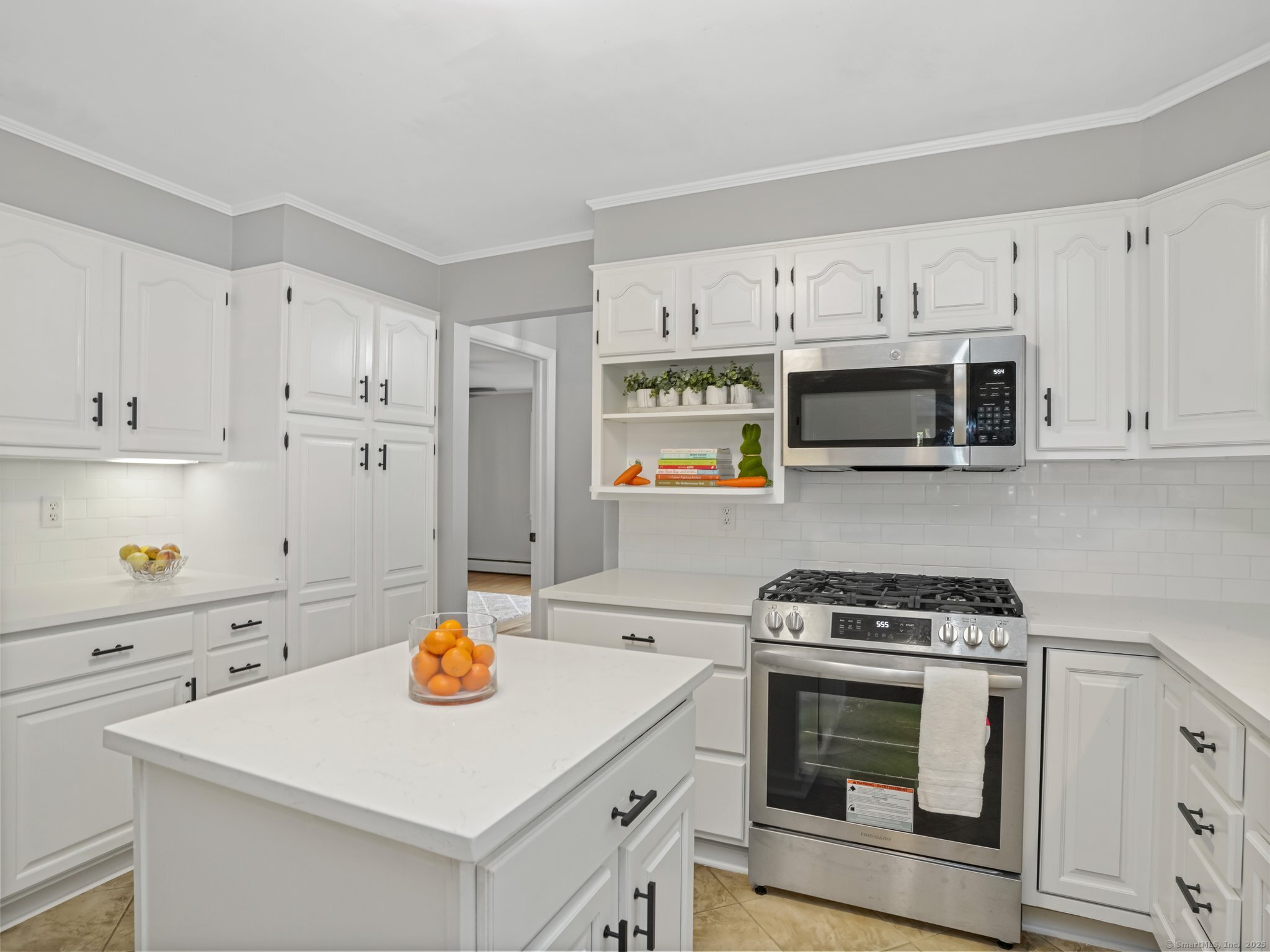 44 Buckingham Ridge Road, Wilton, Connecticut image 13