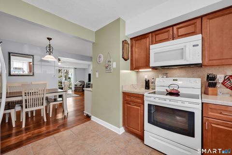 Tiny photo for 190 Tomlinson Avenue #13E, Plainville, CT 06062 (MLS # 24177275)