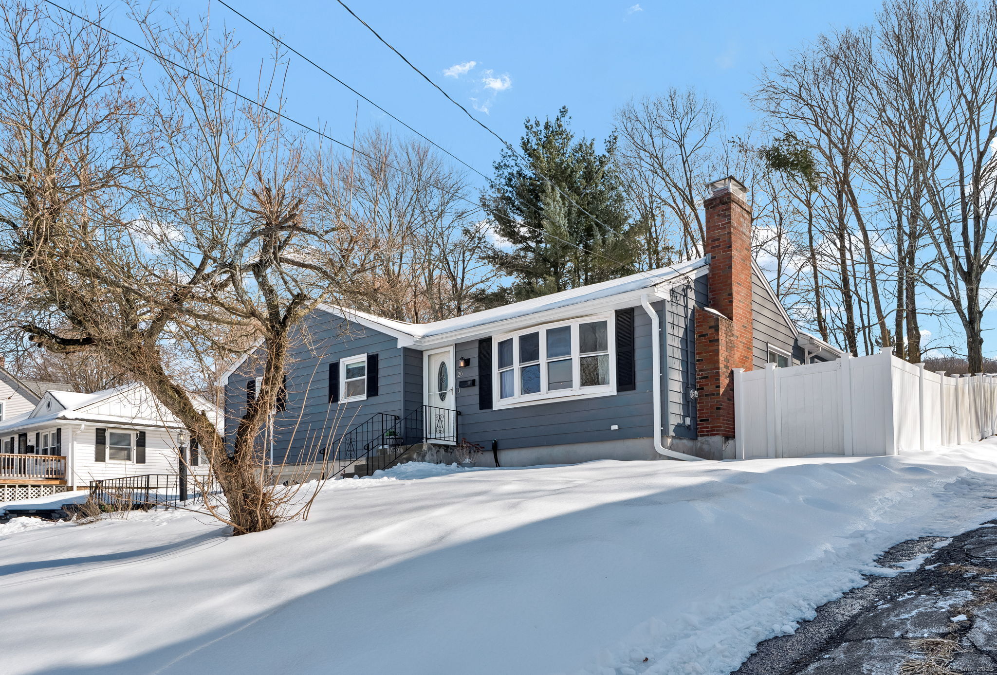 26 Sigourney Street, Bristol, Connecticut image 2