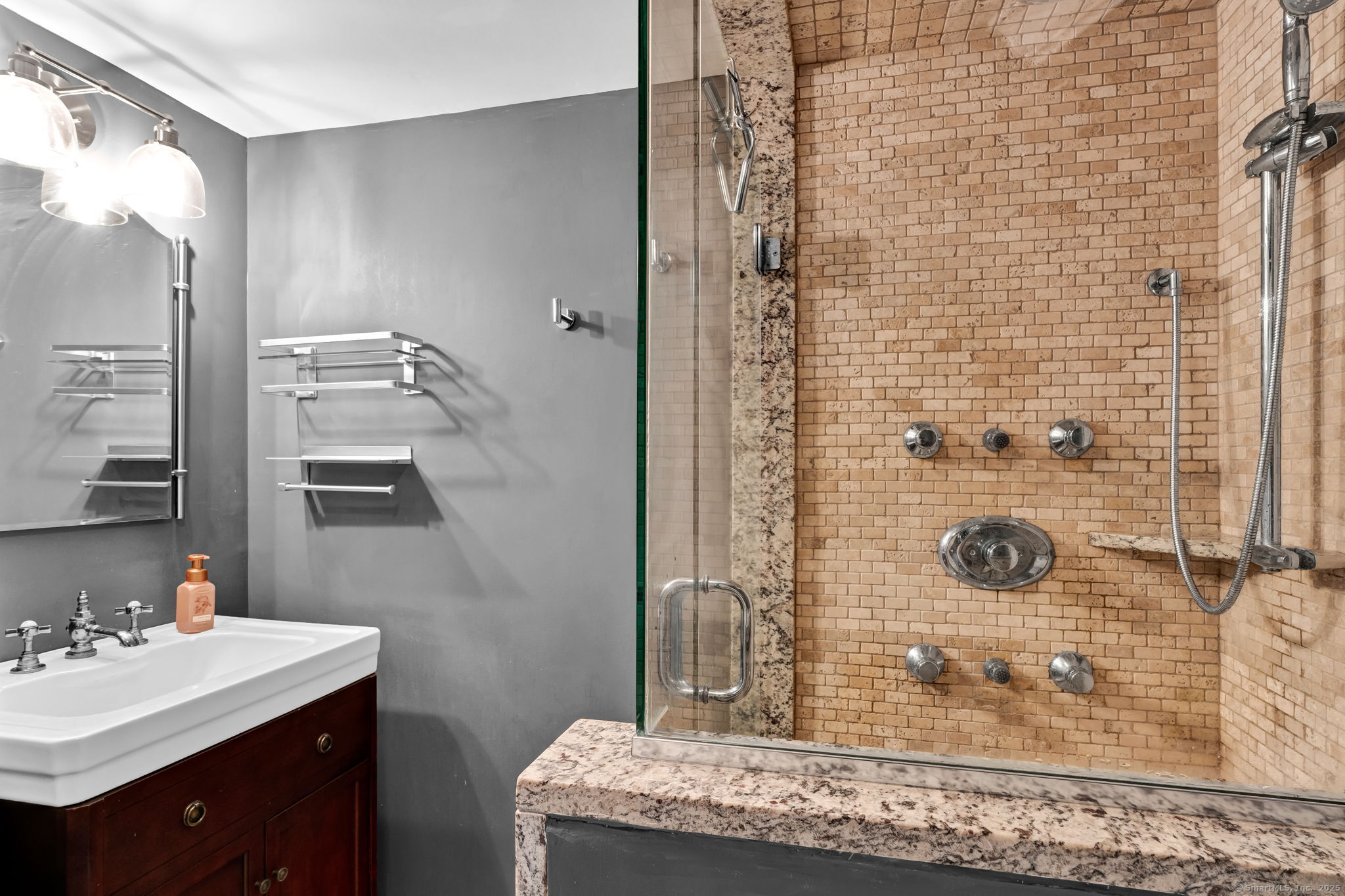 26 Sigourney Street, Bristol, Connecticut image 33
