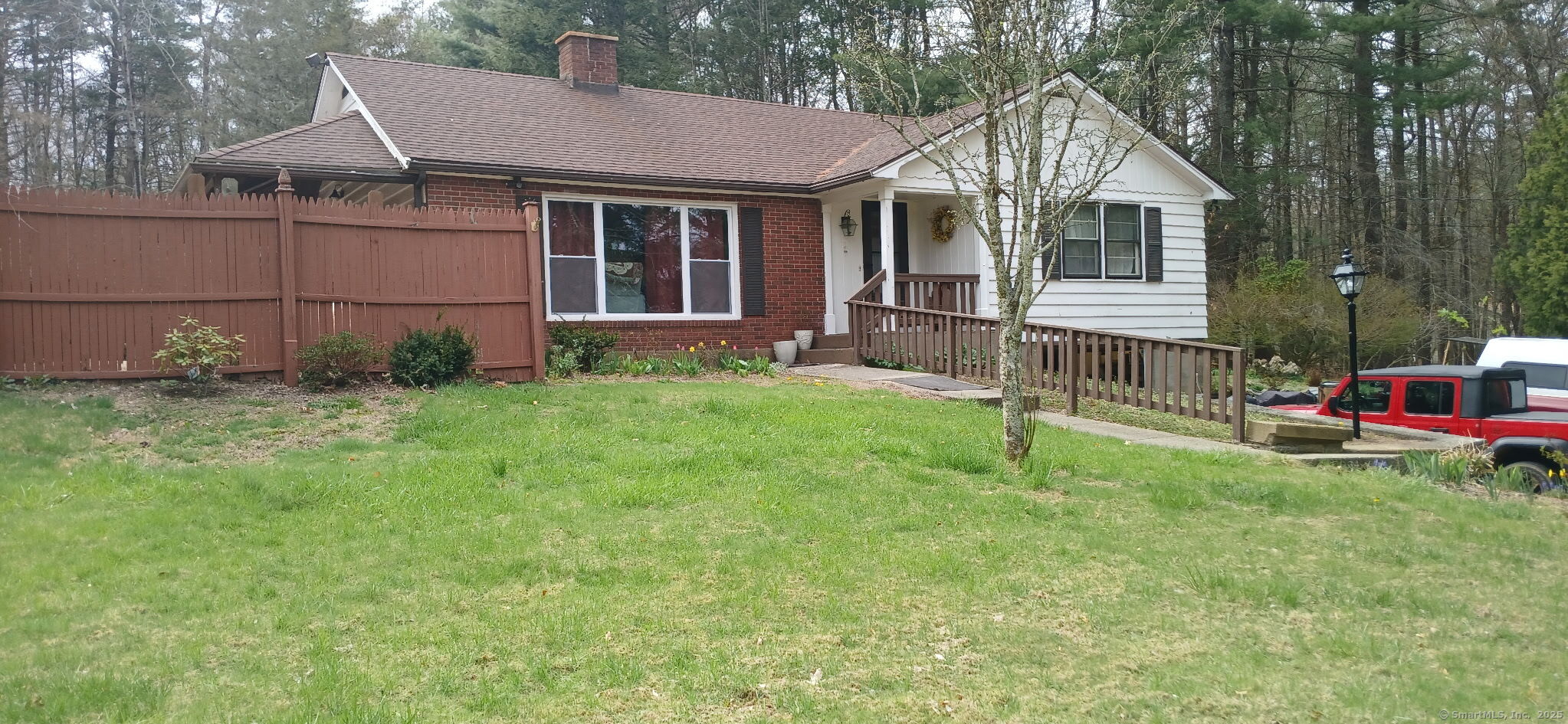 Ballamahack Road, Windham, Connecticut - 3 Bedrooms  
1 Bathrooms  
8 Rooms - 