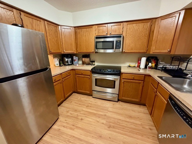 155 Redstone Hill Road 176