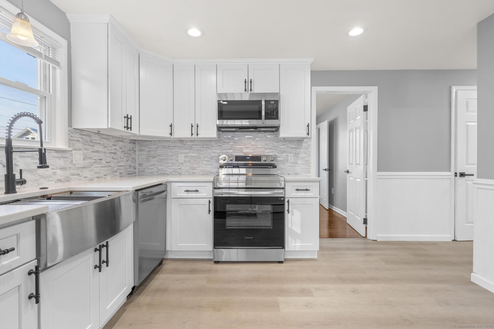 92 Francis Street, East Hartford, Connecticut image 3