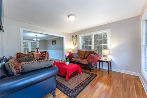 Tiny photo for 16 Founders Way, Orange, CT 06477 (MLS # 24142685)