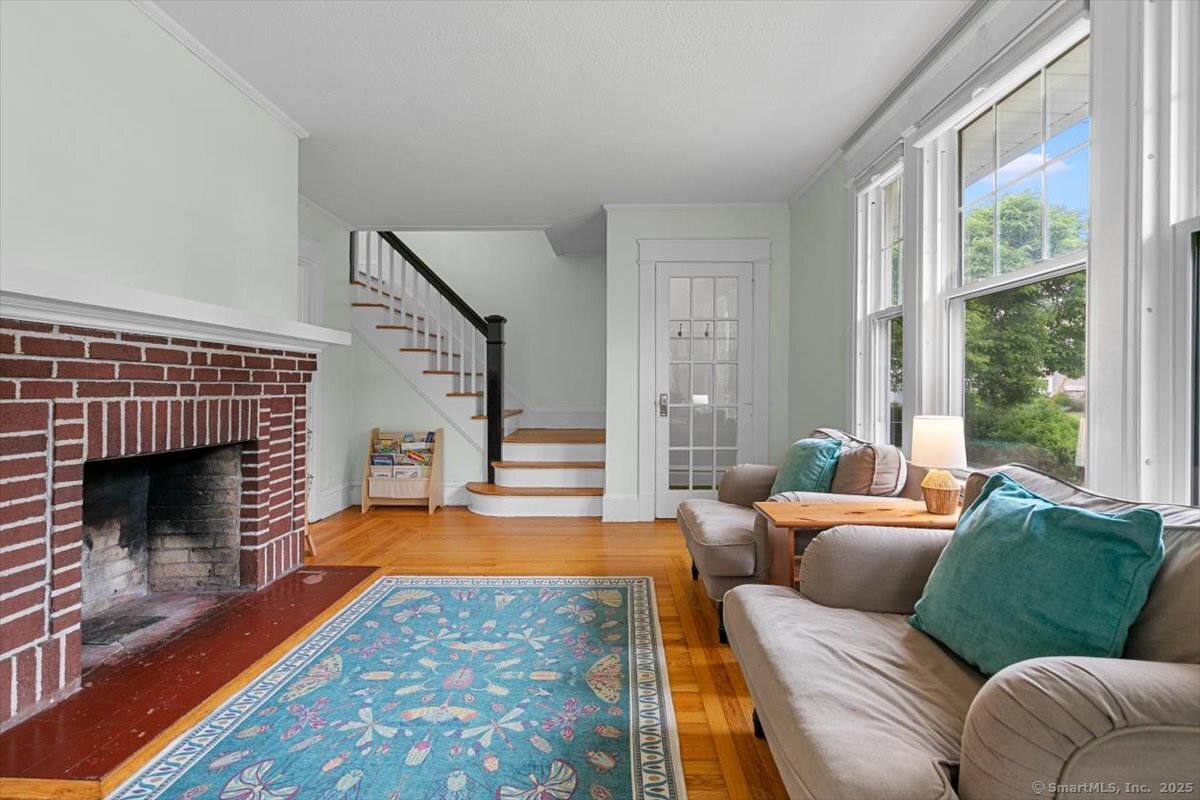 86 Bedford Avenue