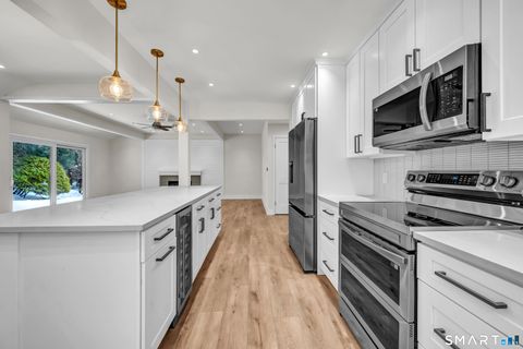 Tiny photo for 515 Heritage Village #A, Southbury, CT 06488 (MLS # 24155447)