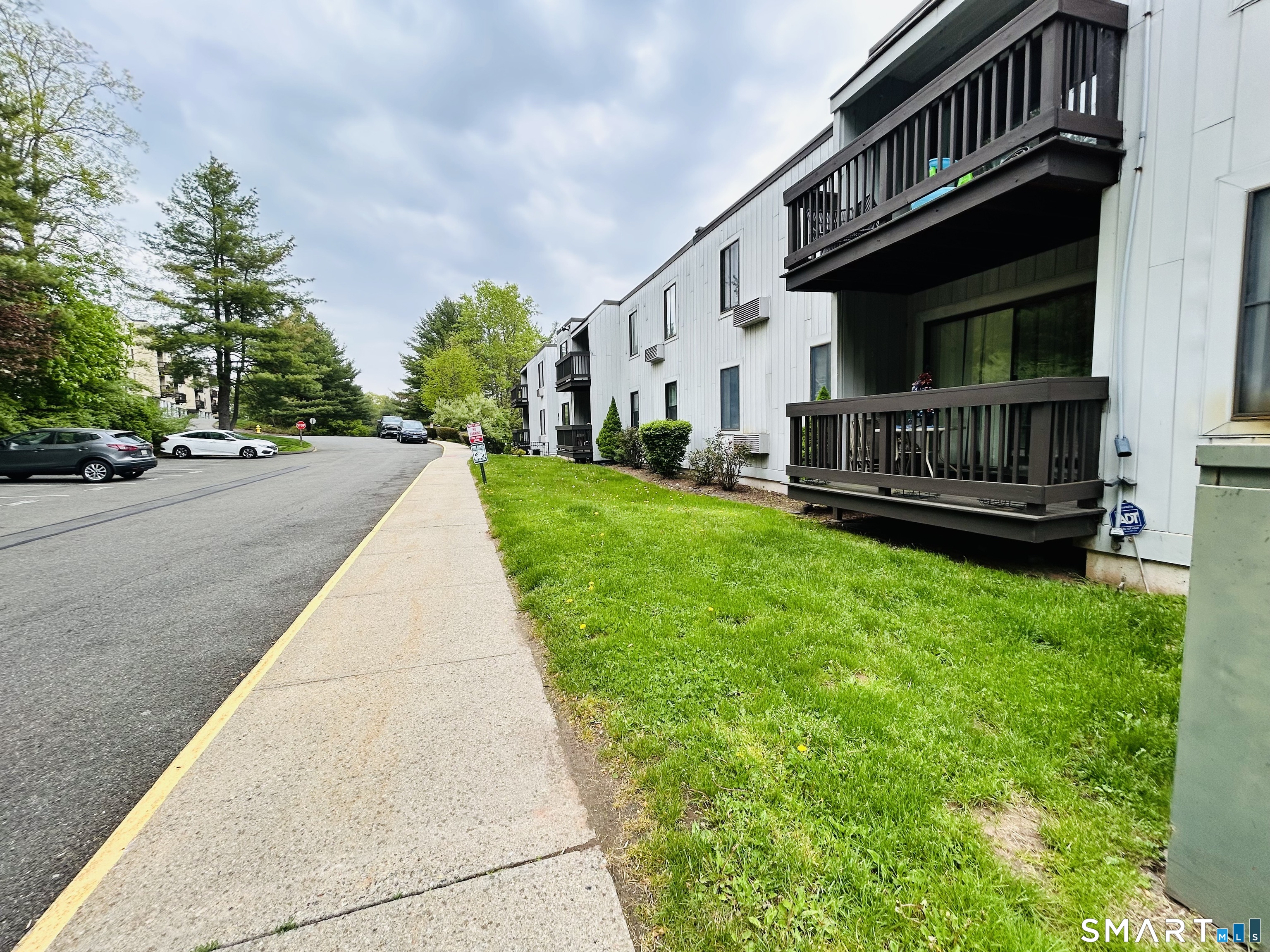 175 Mill Pond Road 324