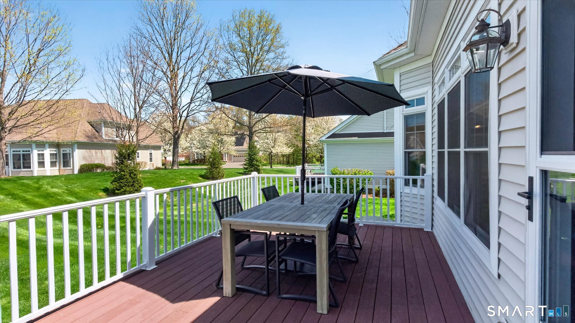 4 Spy Glass Circle 4