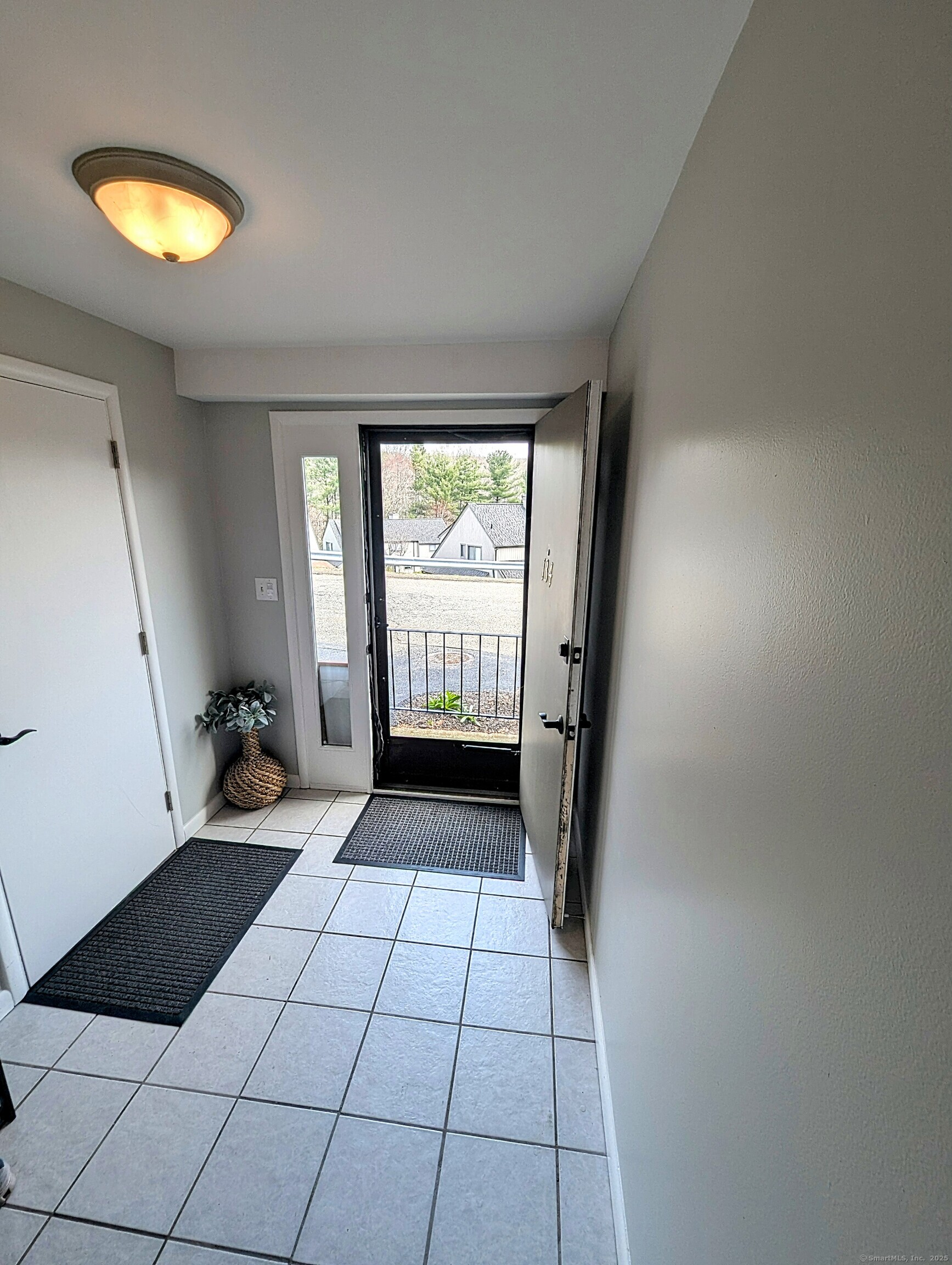 134 Essex Court #134, Beacon Falls, Connecticut image 34