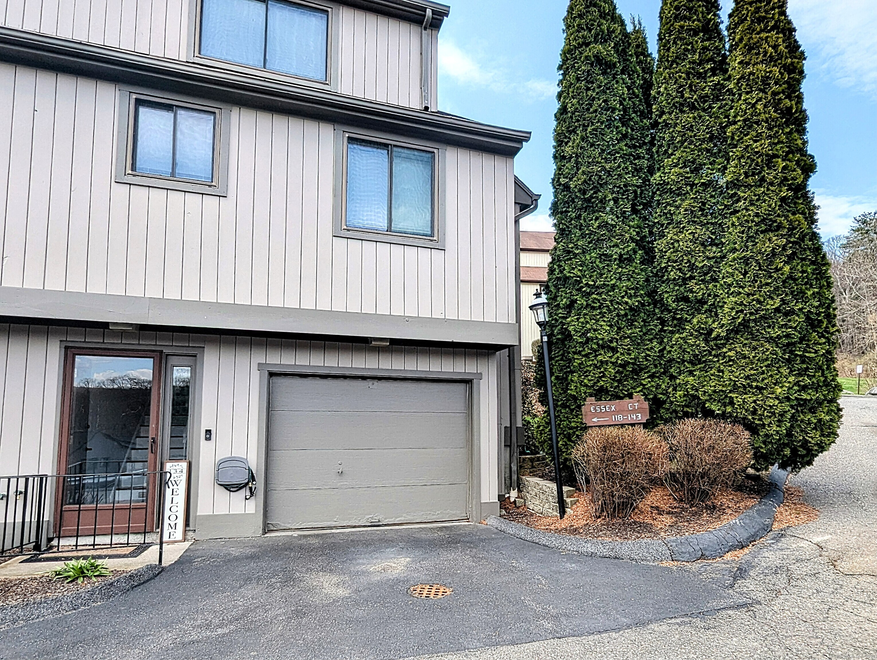 134 Essex Court #134, Beacon Falls, Connecticut image 1