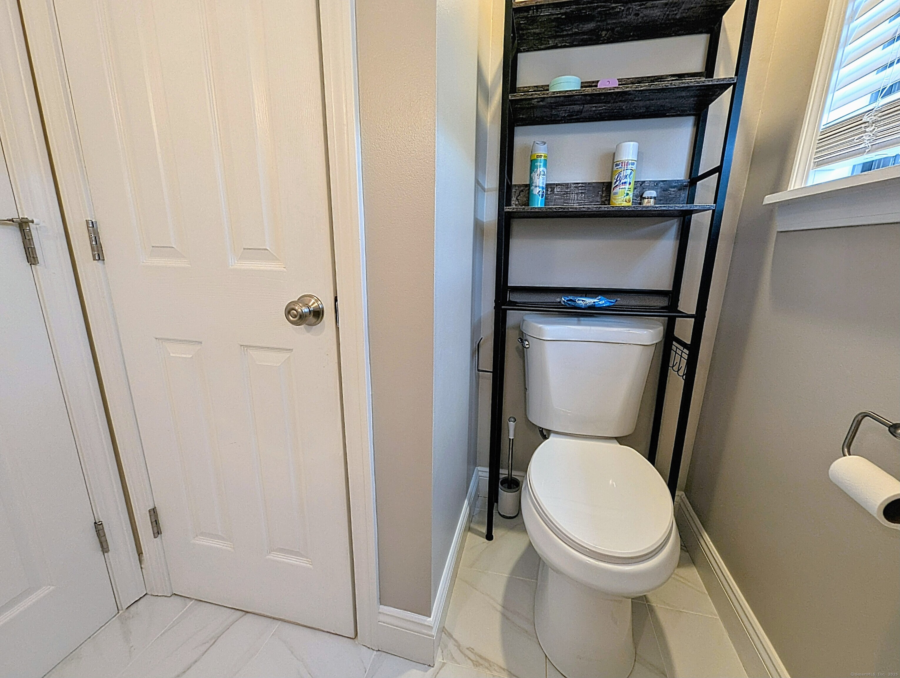134 Essex Court #134, Beacon Falls, Connecticut image 19