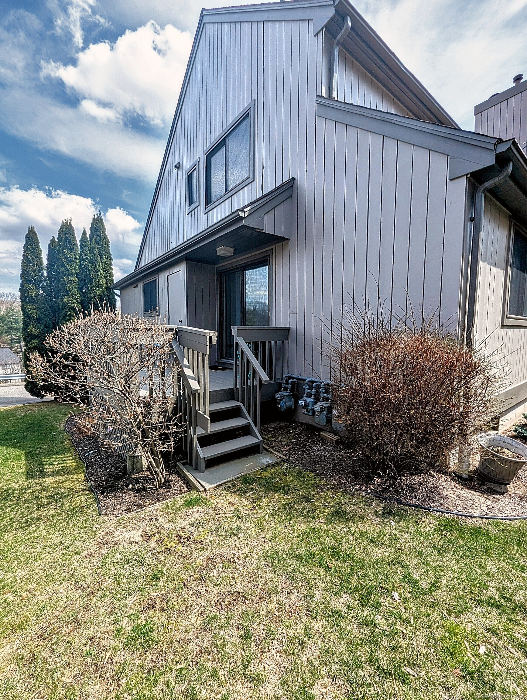 134 Essex Court #134, Beacon Falls, Connecticut image 37
