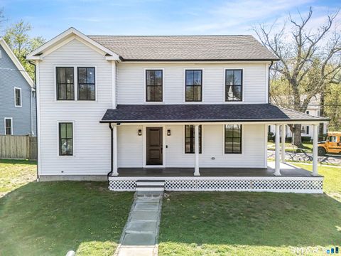 Photo of 273 Brooklawn Avenue, Bridgeport, CT 06604 (MLS # 24170971)