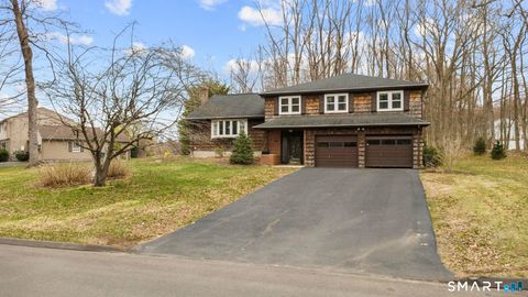 Photo of 46 Burnwood Drive, Bloomfield, CT 06002 (MLS # 24164129)