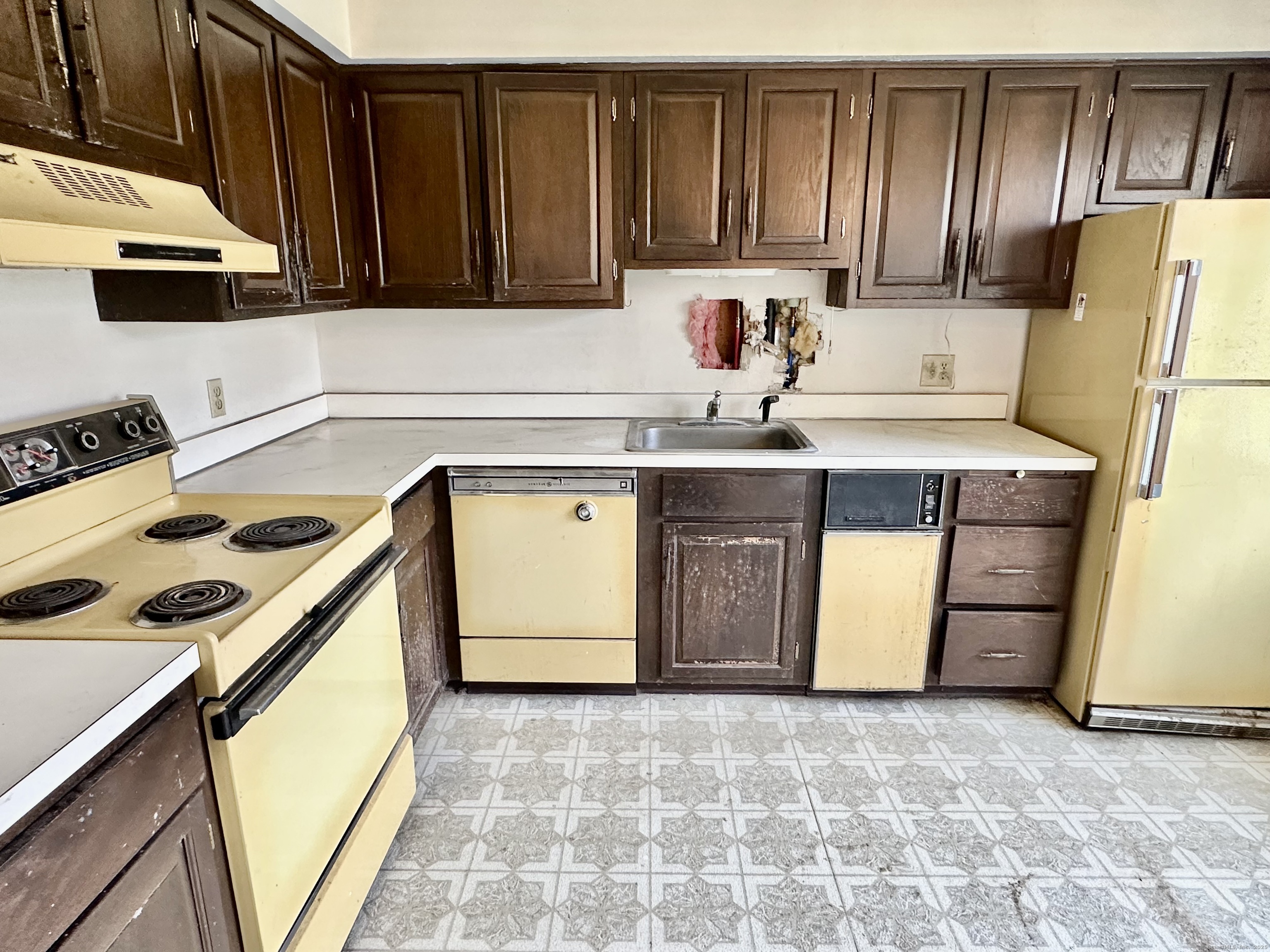 9 Pilgrim Harbor #C, Wallingford, Connecticut image 6