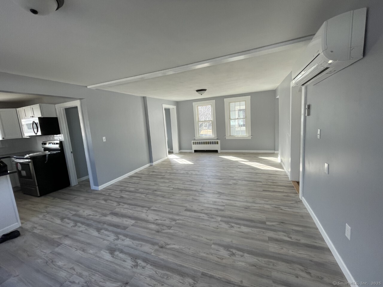 Bristol, Connecticut 06010, United States, 2 Bedrooms Bedrooms, ,2 BathroomsBathrooms,Residential,Active,78818