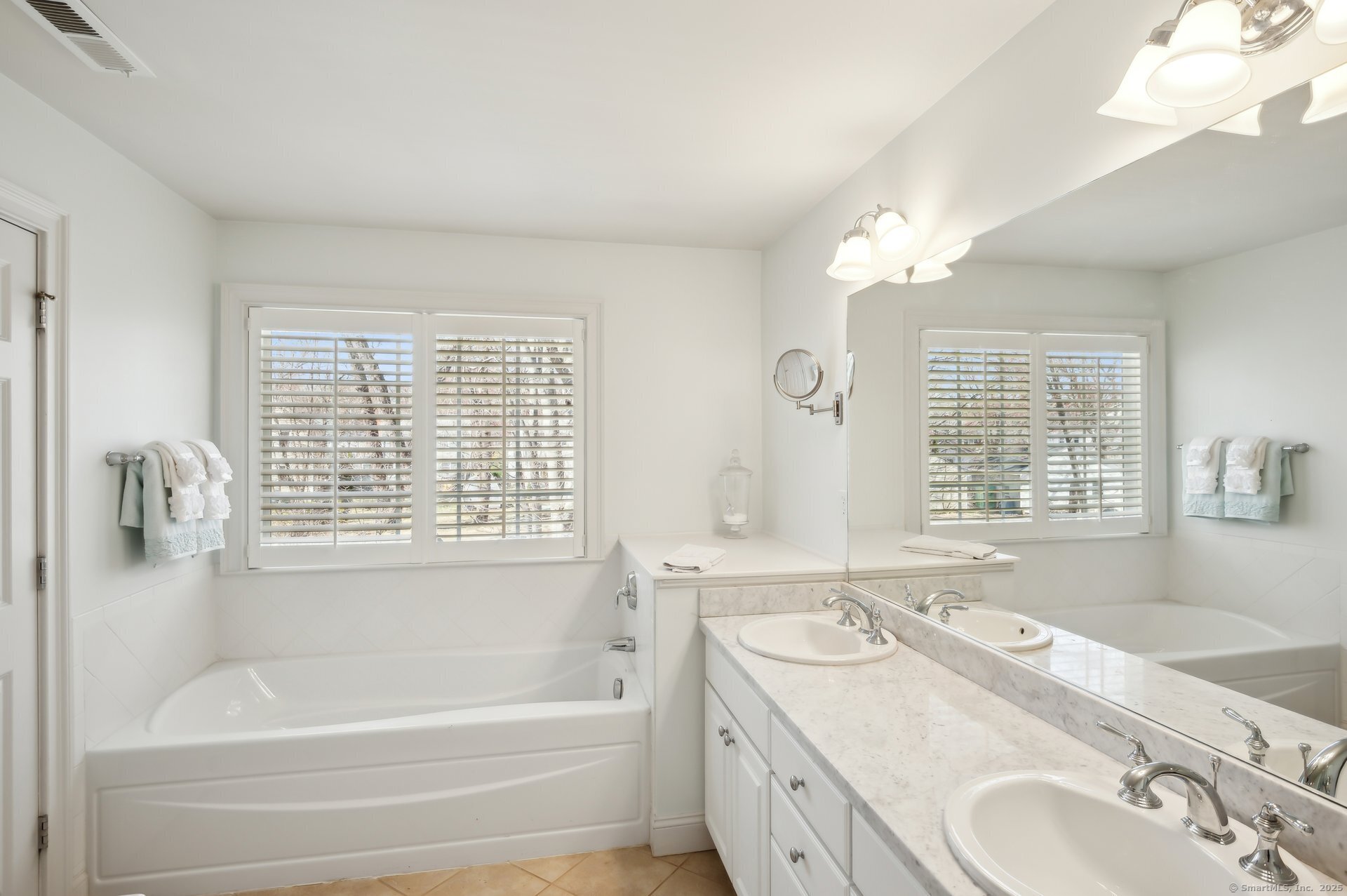 41 Park Place Circle #41, West Hartford, Connecticut image 22