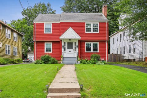 Multifamily For Sale - 24 Bretton Road<br/> West Hartford, CT 06119