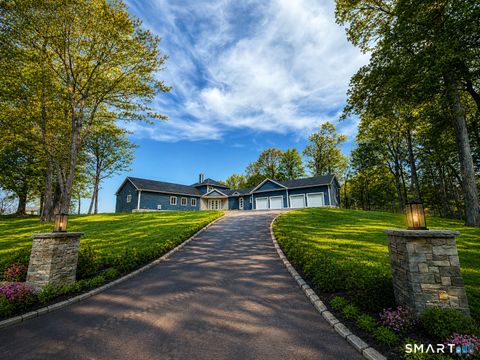 Photo of 62 Pinnacle Road, Farmington, CT 06032 (MLS # 24172839)