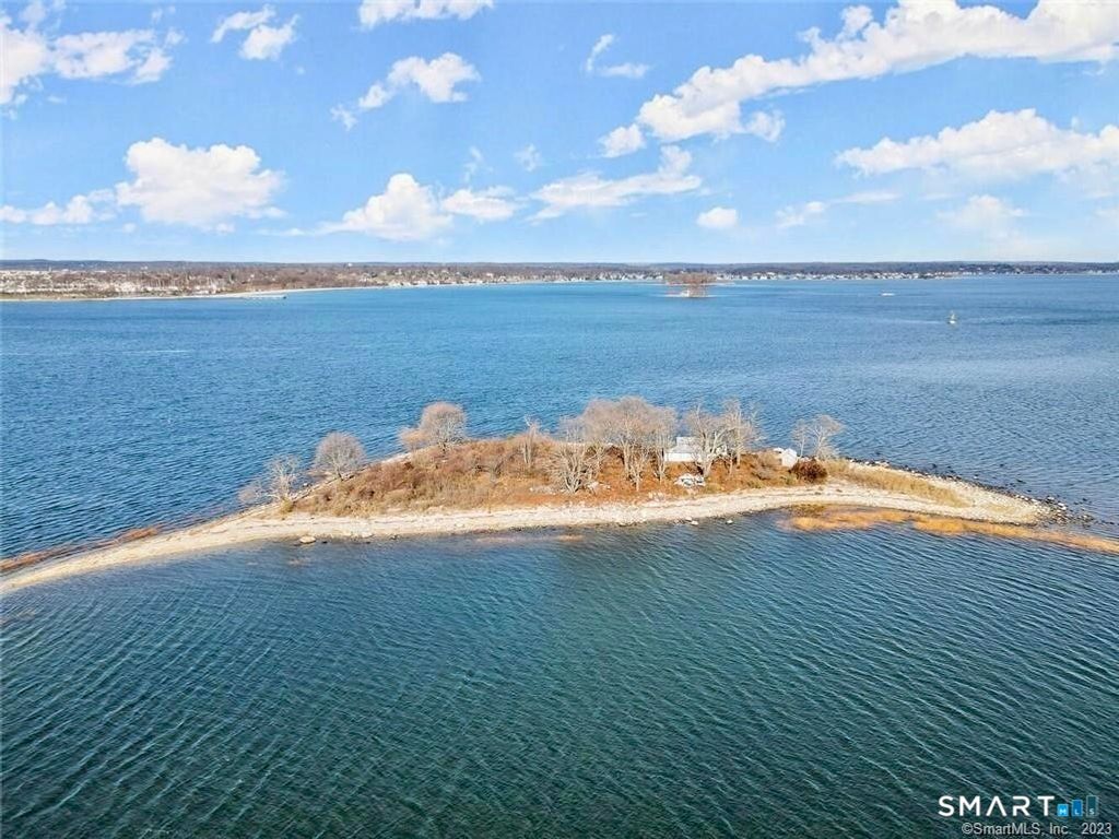 Photo of East Betts Island, Norwalk, CT 06854 (MLS # 24148140)