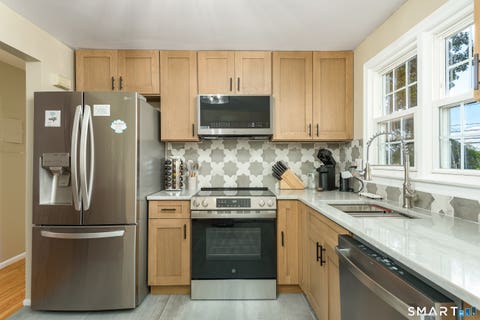 Tiny photo for 280 E Main Street #E6, Clinton, CT 06413 (MLS # 24199065)