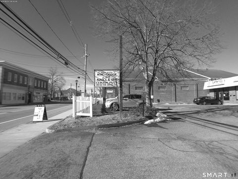 Tiny photo for 15 E Main Street, Clinton, CT 06413 (MLS # 24152623)