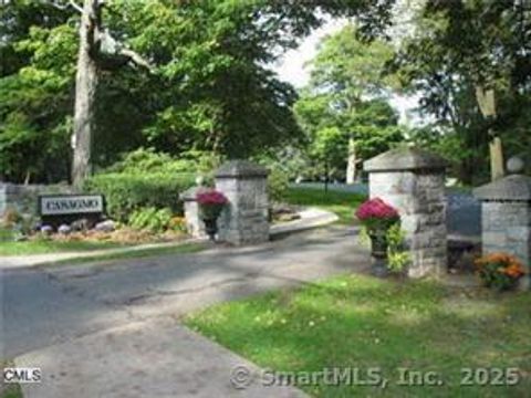 Photo of 69 Lawson Lane #69, Ridgefield, CT 06877 (MLS # 24135879)