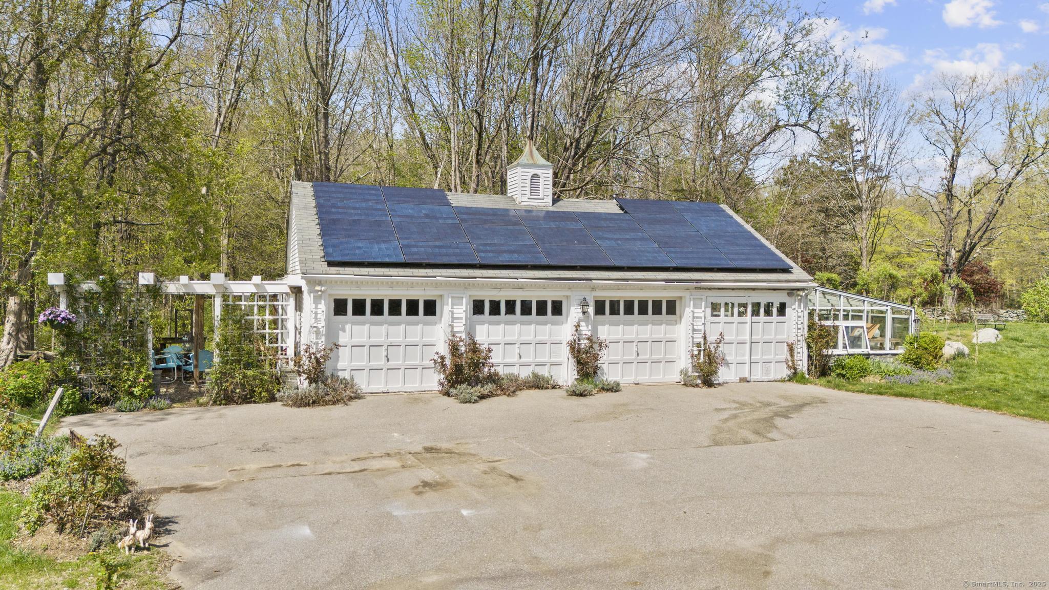 98 Barrett Hill Road