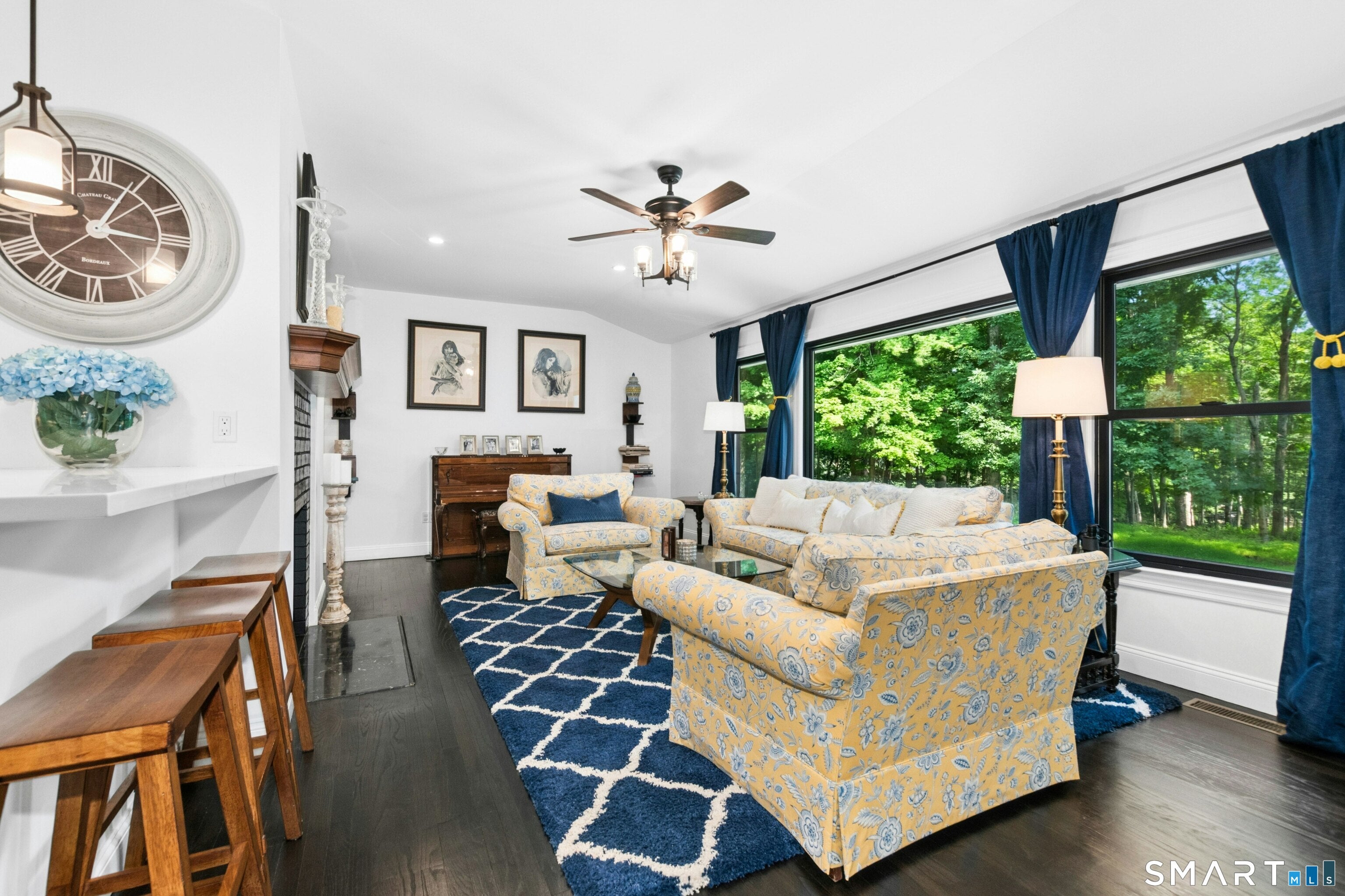24 Smoke Hill Drive