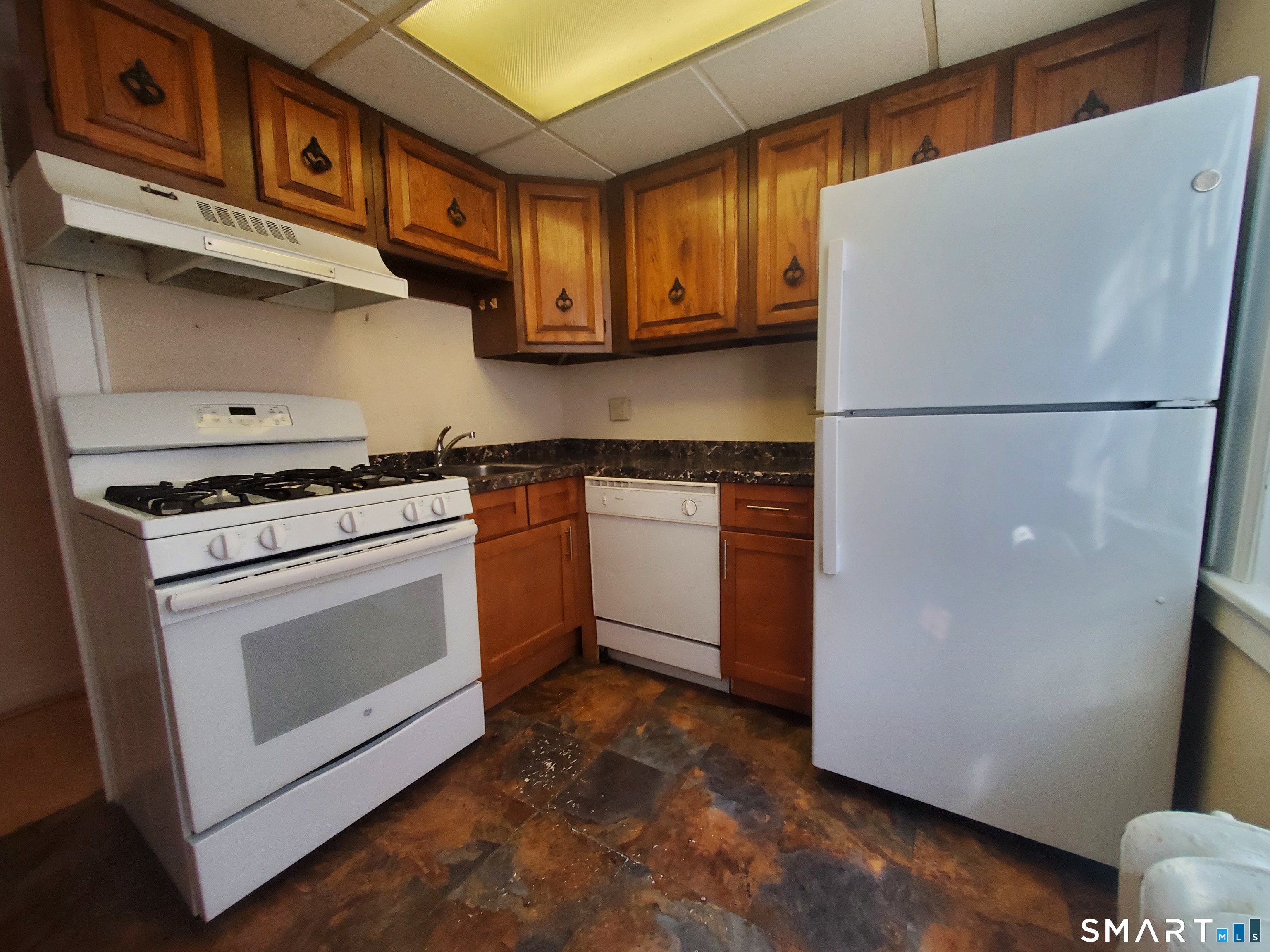 641 Summer Street 6