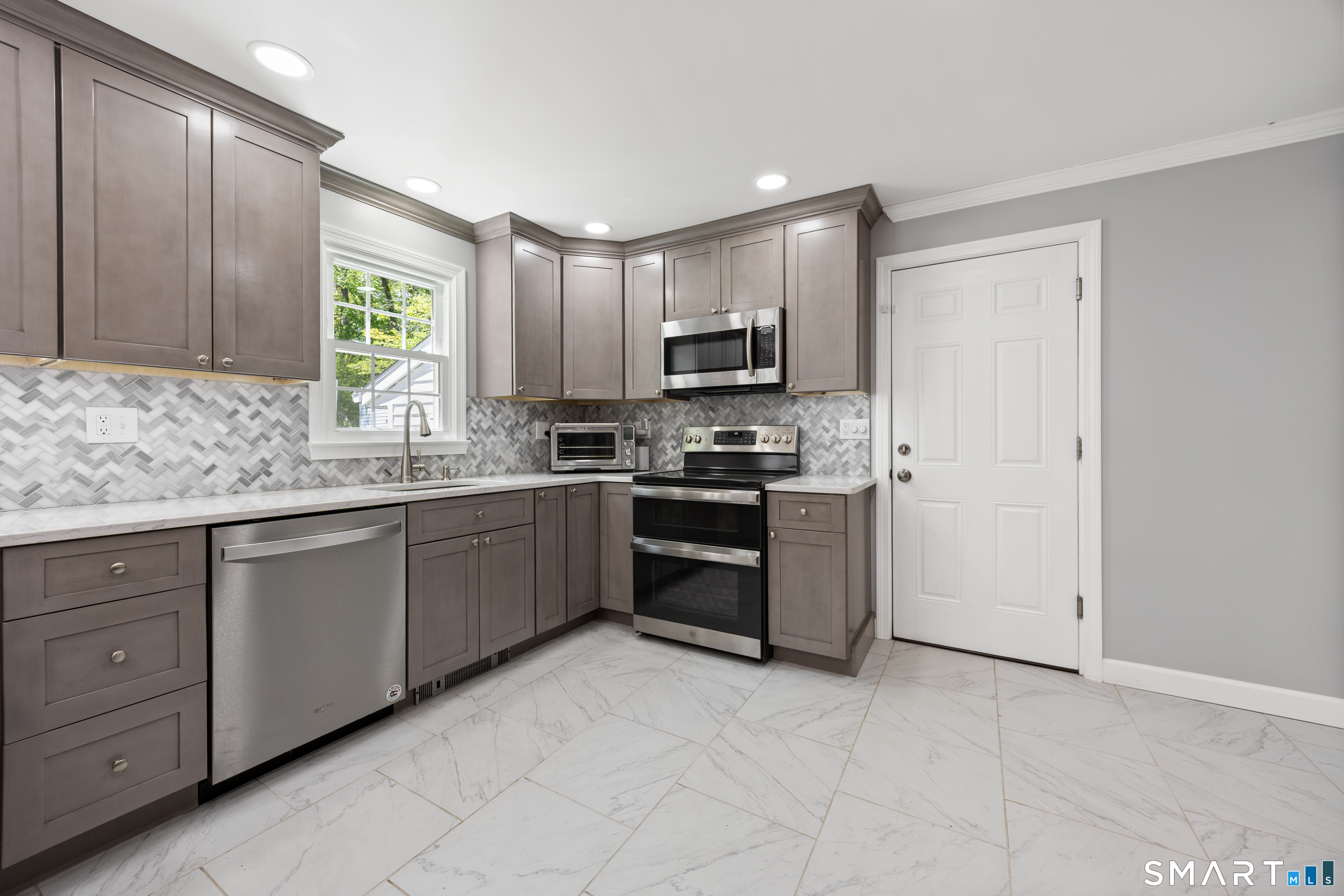 79 Strawberry Hill Road