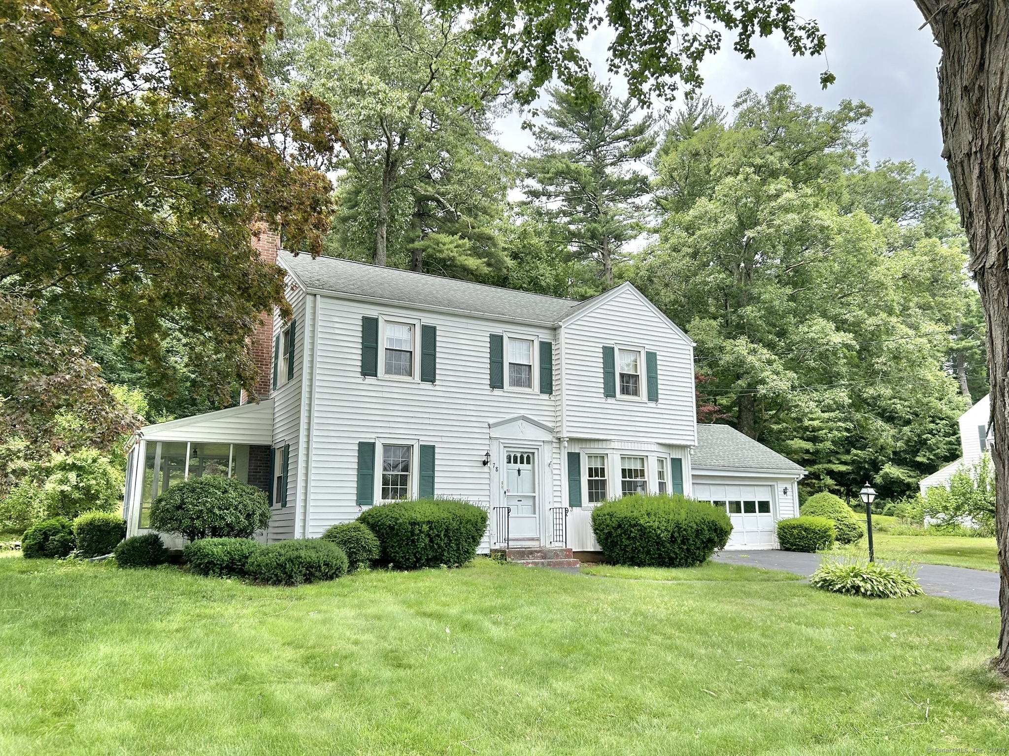 Property for Sale at 78 Dyer Avenue, Canton, Connecticut - Bedrooms: 3 
Bathrooms: 2 
Rooms: 6  - $350,000