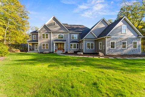 5 Vona Way Newtown CT 06470