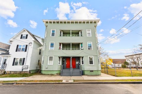 Multifamily For Sale - 746 Maple Street<br/> Bridgeport, CT 06608