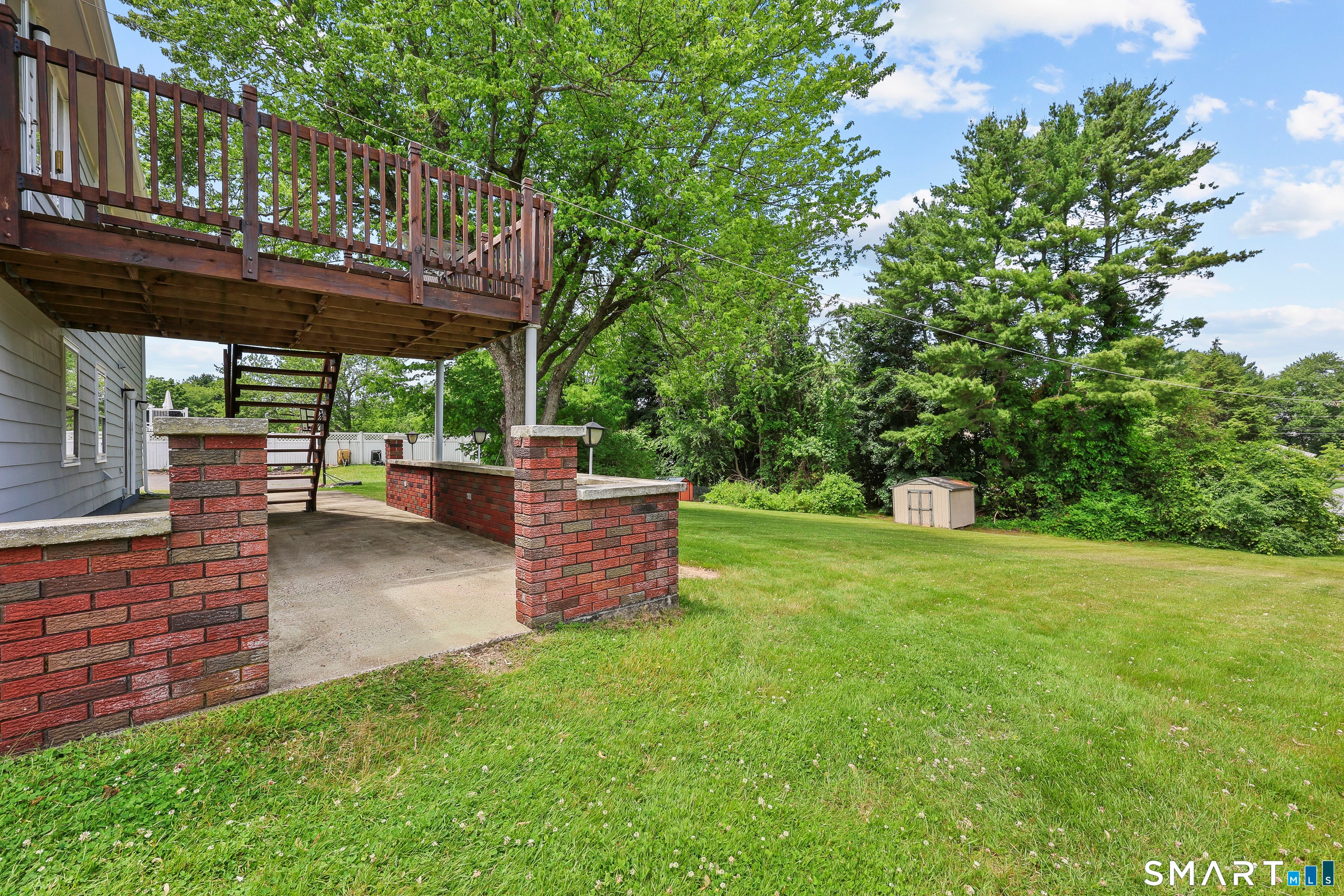 61 Hollister Drive