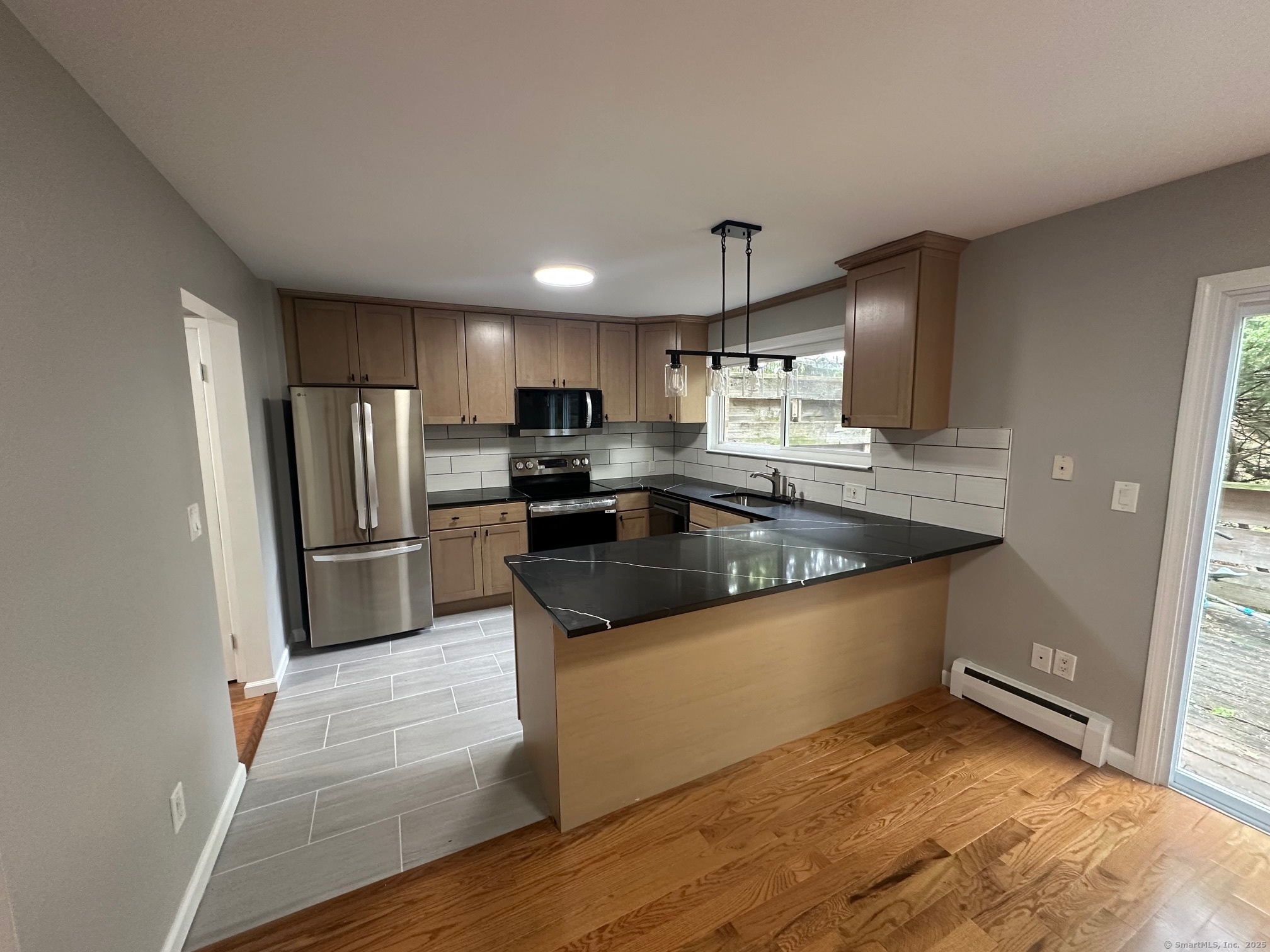200 Woodmont Avenue #APT 100, Bridgeport, Connecticut image 6