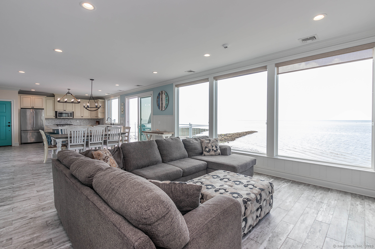 2131 Fairfield Beach Road Yr 28-29