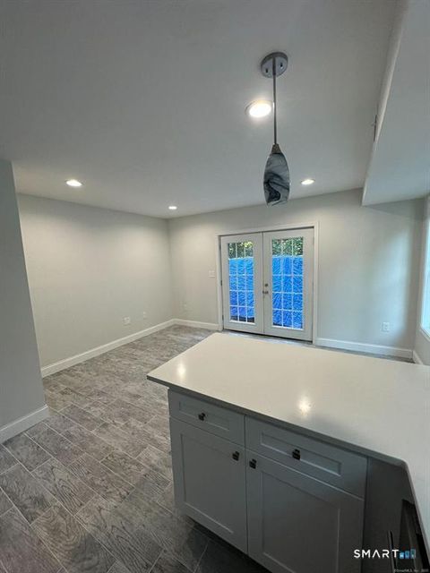 Tiny photo for 1083 Whalley Avenue #A, New Haven, CT 06515 (MLS # 24150110)