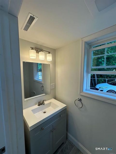 Tiny photo for 1083 Whalley Avenue #A, New Haven, CT 06515 (MLS # 24150110)