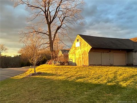 2 Elwell Road New Fairfield CT 06812