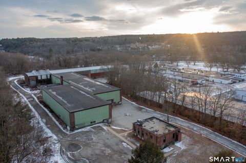 30 Harris Street Putnam CT 06260